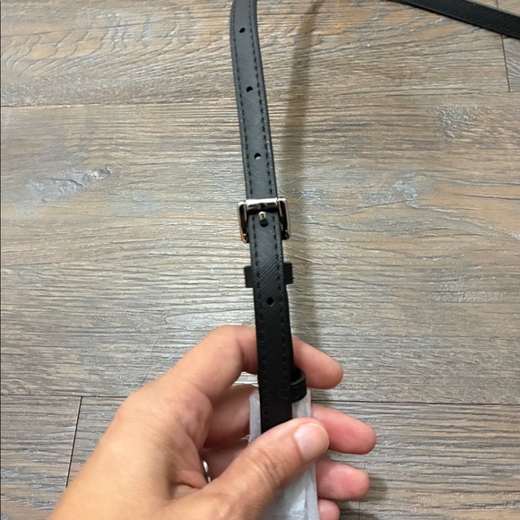 Michael Kors LG EW Crossbody Brand New - Picture 4 of 12